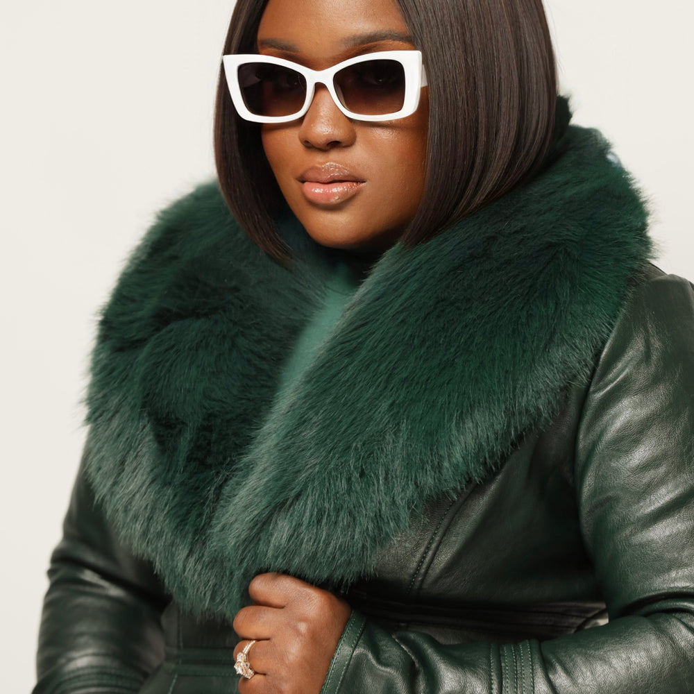 Profashionally Chic